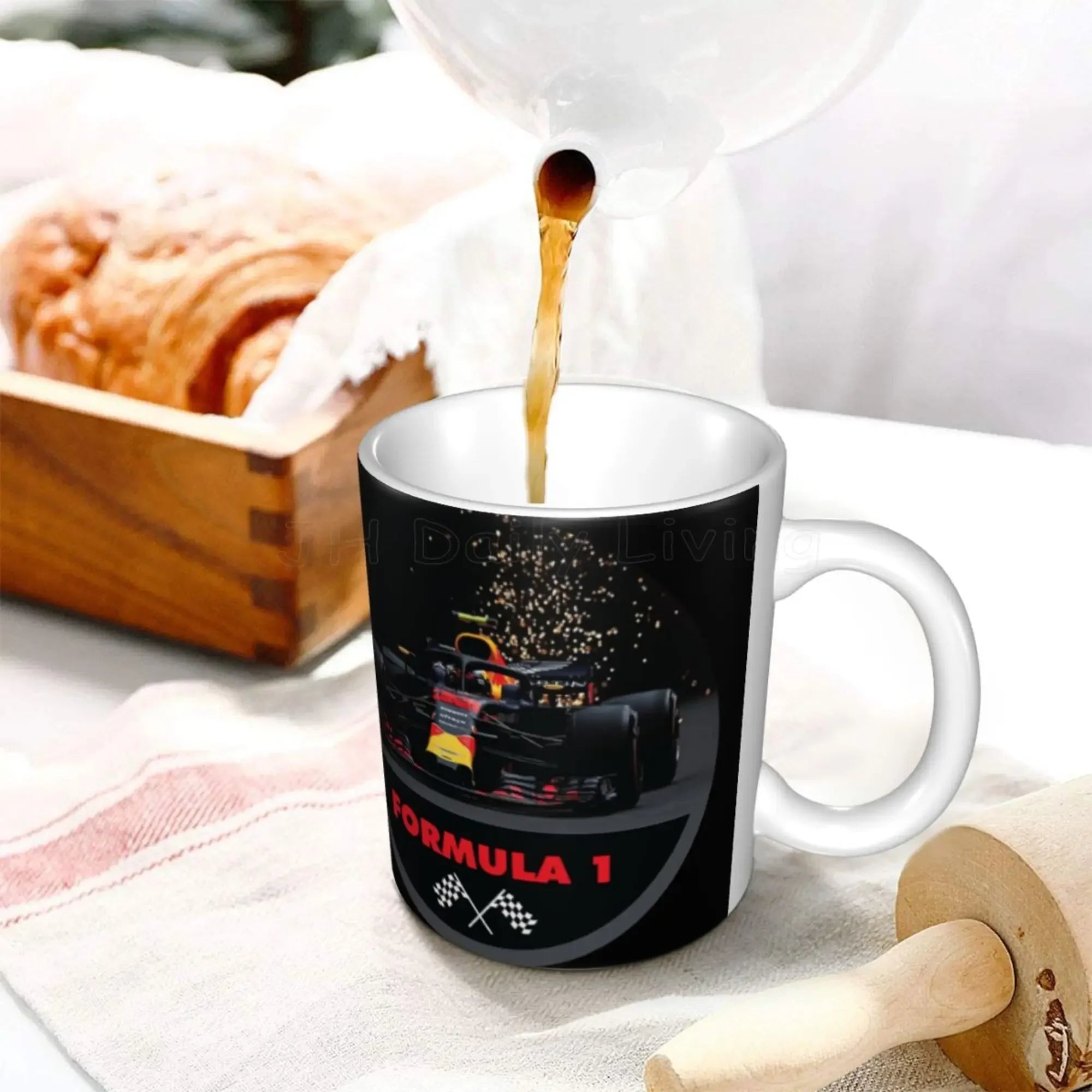 F1 Car Racing Coffee Mugs 11oz Ceramic Mug Fashion Tea Cocoa Milk Cup Novelty Gifts Personalized Eco-Friendly Water Cups